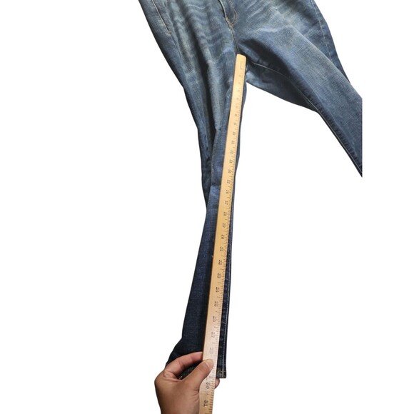 Lucky Brand 221 Men’s Jeans 36x30 Straight Fit Medium Wash Denim - Picture 6 of 12